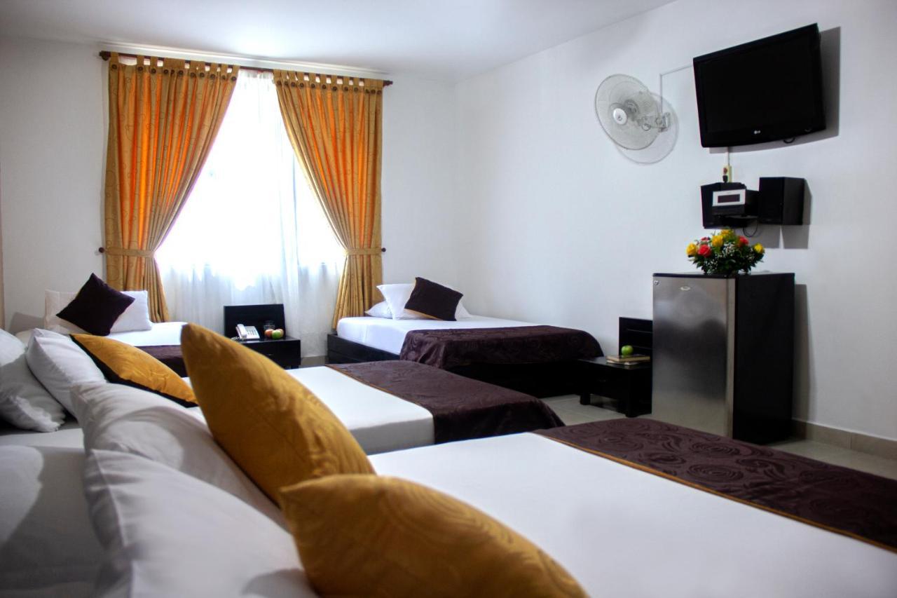 Hotel Plazuela San Ignacio Medellín Esterno foto